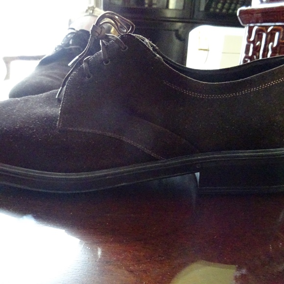 " Salvatore Ferragamo" Mens Chocolate Suede Shoes - Picture 7 of 7